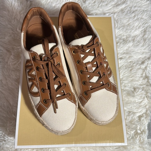 NIB Michael kors women’s poppy fashion espadrille shoes - Picture 5 of 6